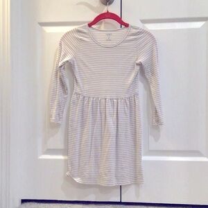 Carter’s kids
Size 7